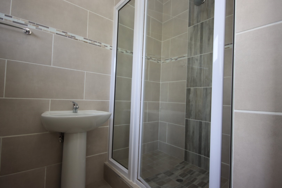  Bedroom Property for Sale in Kidds Beach Eastern Cape